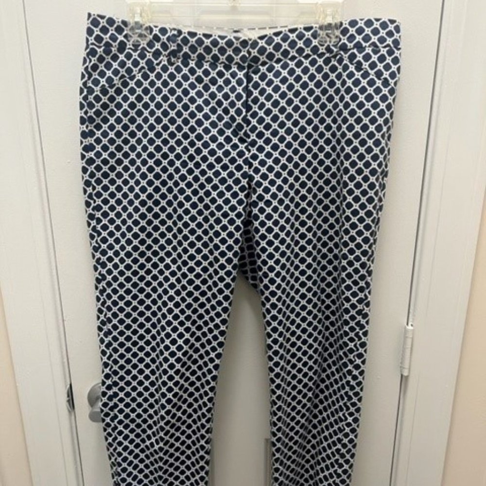 Nautical cropped pants Size 10